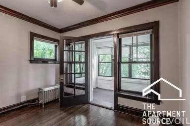 Main picture of 3825 N Drake Ave