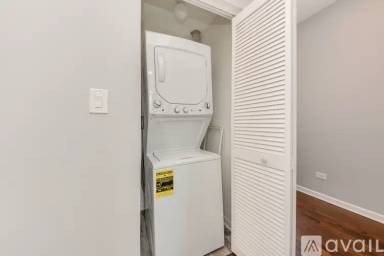 Main picture of 1603 S Wood St