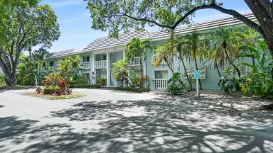 Main picture of 1200 Mariposa Ave