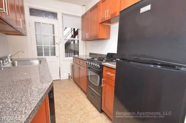 Main picture of 116 Washington St