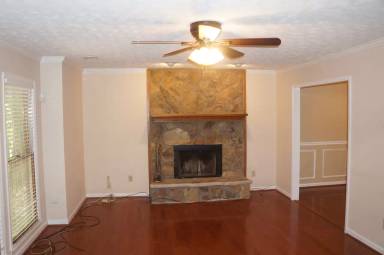 Main picture of 705 Beauregard Blvd