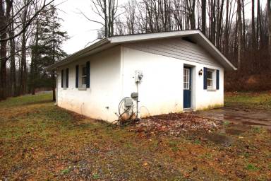 Main picture of 1272 Park Rd