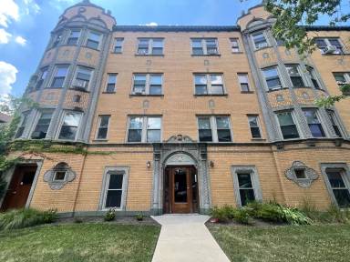 Main picture of 5358 N Kimball Ave