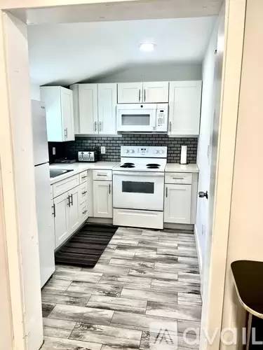 Main picture of 1142 SW 85th Ave