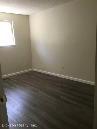 Main picture of 5260 Echo Ave