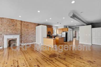 Main picture of 6823 Manchester Ave