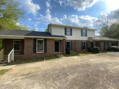 Main picture of 26 Woodberry Dr SE