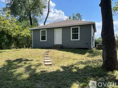 Main picture of 8826 Crestview Dr