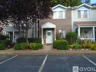 Main picture of 5891 Shady Grove Cir