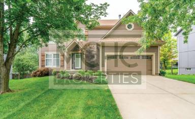 Main picture of 13964 W 146th St