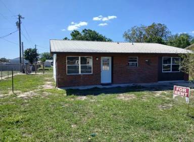 Main picture of 13 Denise Ave