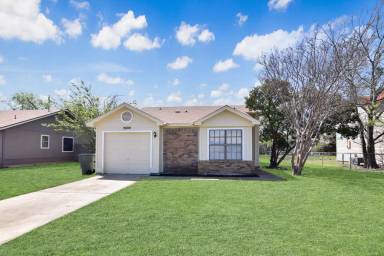 Main picture of 2604 Woodlands Dr