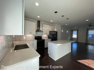 Main picture of 1711 Umstead St