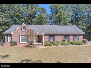 Main picture of 6771 Mobley Rd