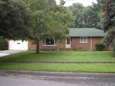 Main picture of 420 Mowbray Rd