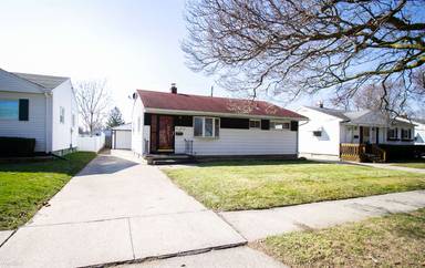 Main picture of 242 Midvale Ave