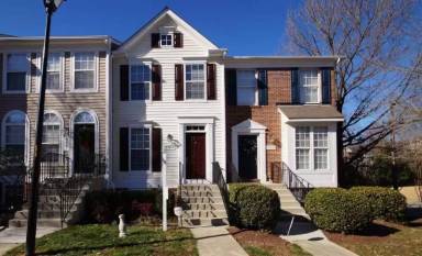Main picture of 5505 Vista View Ct