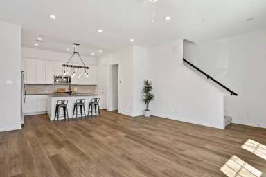 Main picture of 2249 Adena Springs Dr