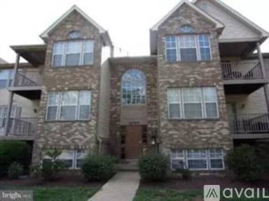 Main picture of 2040 Alice Ave