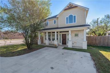 Main picture of 1422 Holleman Dr