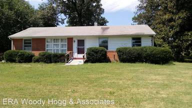 Main picture of 7961 Meadow Dr