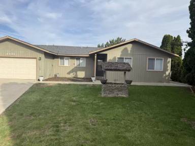 Main picture of 6402 Fremont Dr