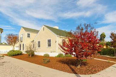 Main picture of 1204 Missouri St