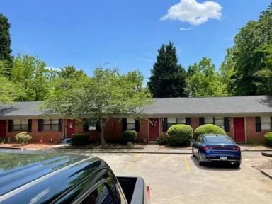 Main picture of 1000 Rucker St