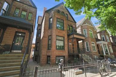 Main picture of 2622 N Wilton Ave