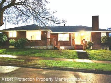 Main picture of 5723 NE 14th Ave