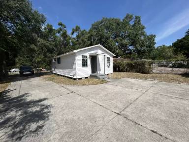 Main picture of 1328 37th St NW