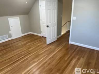 Main picture of 6204 Collinsway Rd