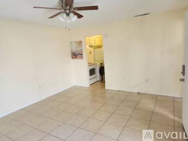 Main picture of 165 Medallion Blvd