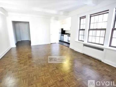 Main picture of 80 Cranberry St