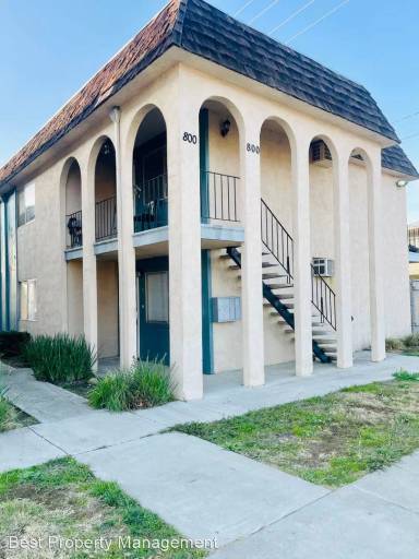 Main picture of 800 O St