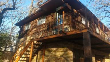 Main picture of 138 Doe Run Rd