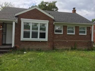 Main picture of 9629 Heyden St