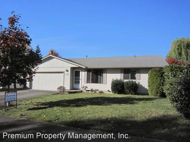 Main picture of 4655 Fuhrer St NE