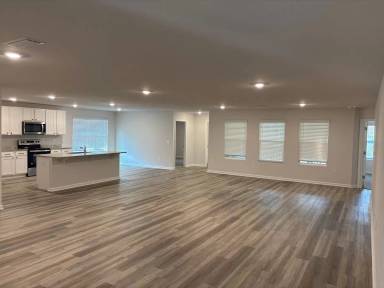 Main picture of 9728 Millee Loop