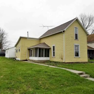 Main picture of 407 W Windsor St