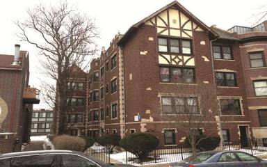 Main picture of 650-52 W Wellington Ave