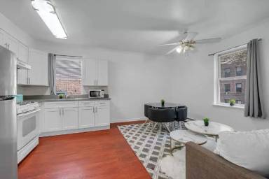 Main picture of 3620 167th St