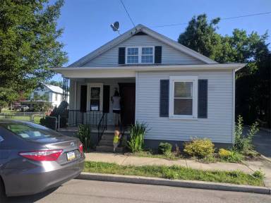 Main picture of 353 A St