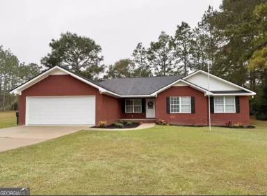 Main picture of 206 Willow Dr