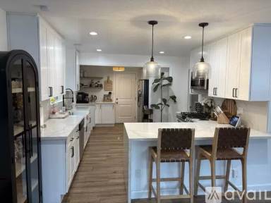 Main picture of 7025 Melody Ln