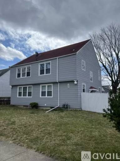 Main picture of 198 Stratford Rd