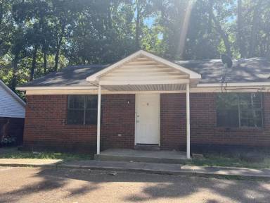 Main picture of 270 Main St