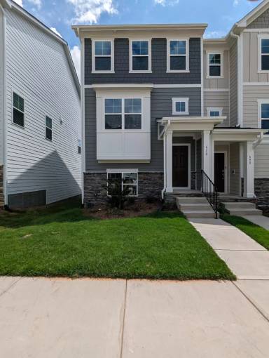 Main picture of 610 Gimari Dr