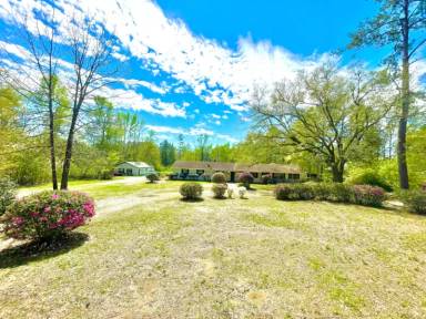 Main picture of 13008 Willie Rd