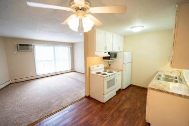 Main picture of 2311 26th Ave NW